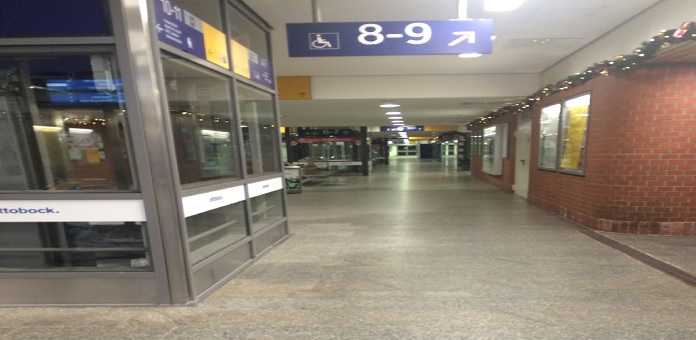 Göttinger Bahnhof - morgens um 03:00 Uhr